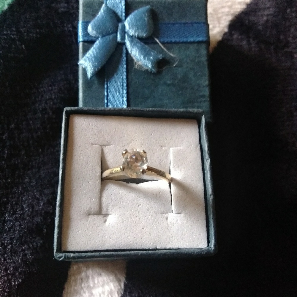 Gorgeous ring
